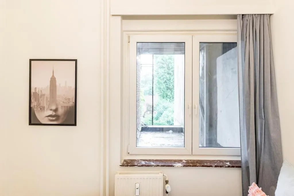 Cosy Apart Antwerp City Center1 Apartment